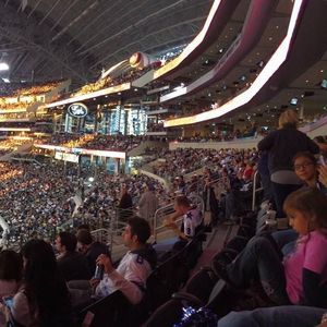 Meet your Posher, Nichole